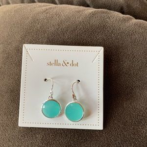 Stella and Dot Earrings
